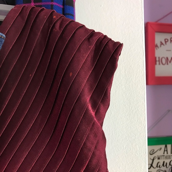 Burgundy Cross Top Dress - Picture 8 of 8